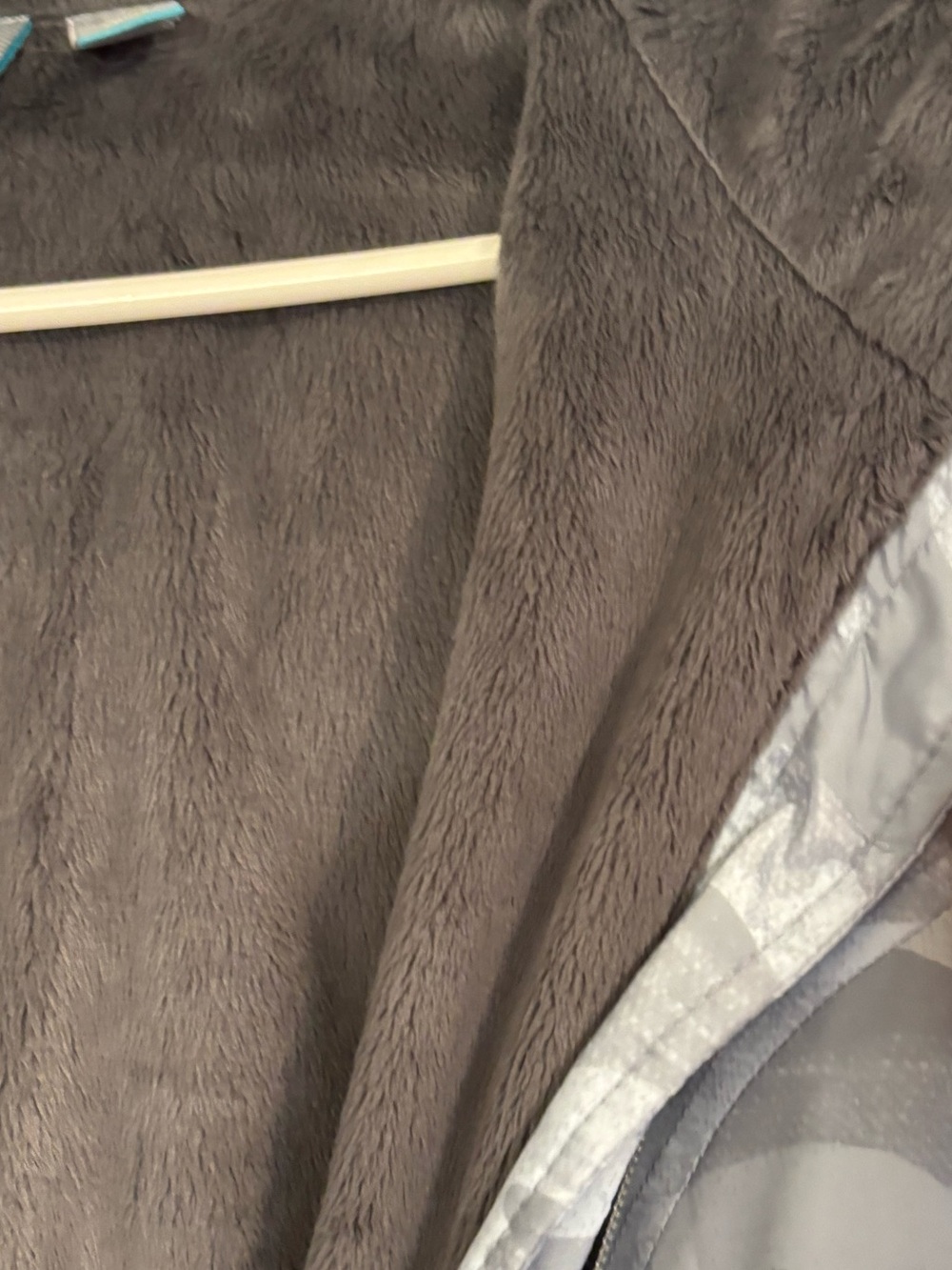 Midweight Jacket - Picture 3 of 4